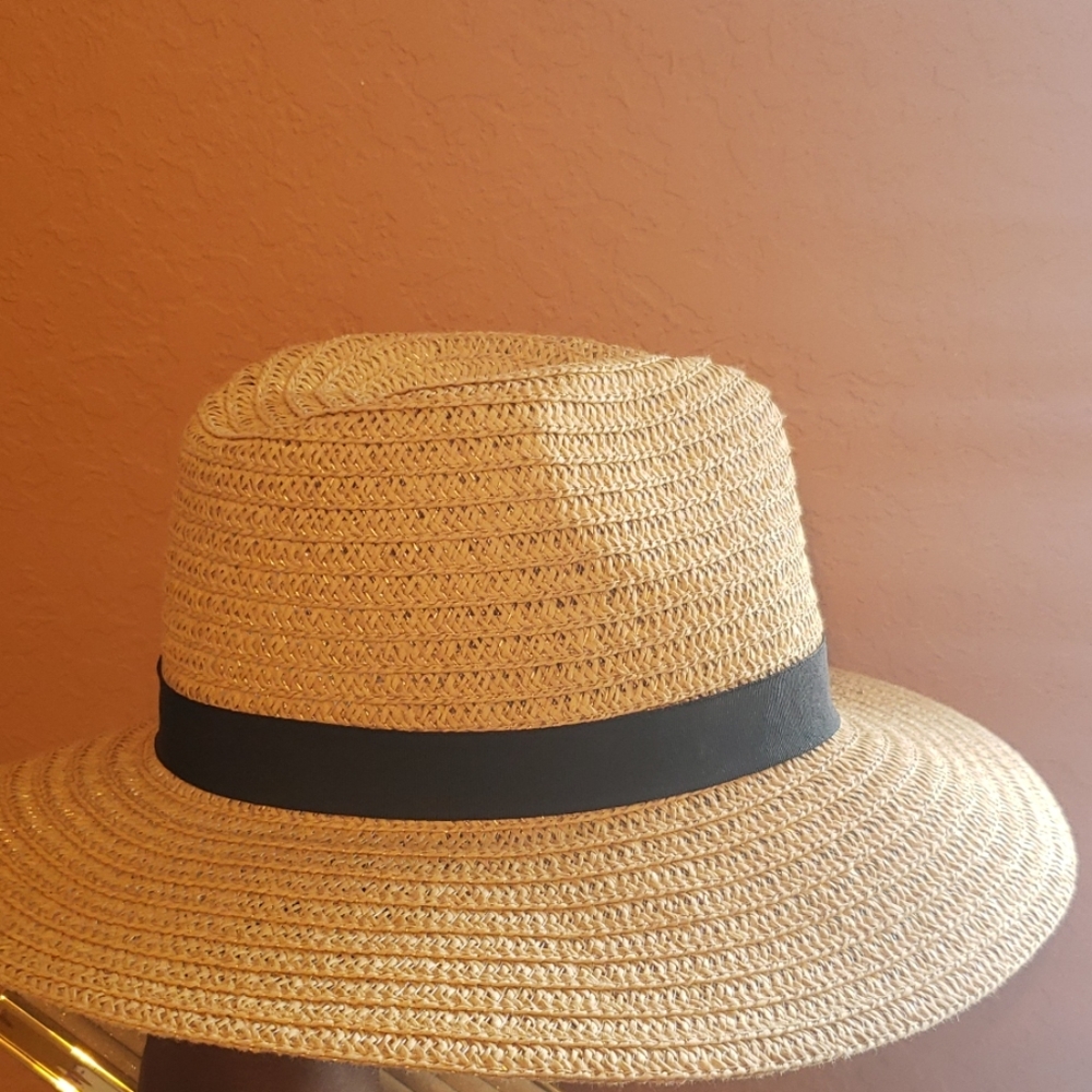 Straw hat
